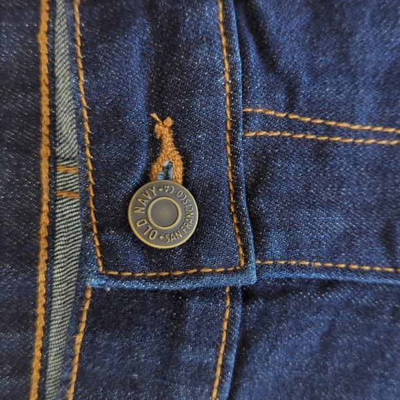 Old Navy Semi-Fitted Stretch Extensible Cuff Jean Shorts 2R Blue - Picture 6 of 16